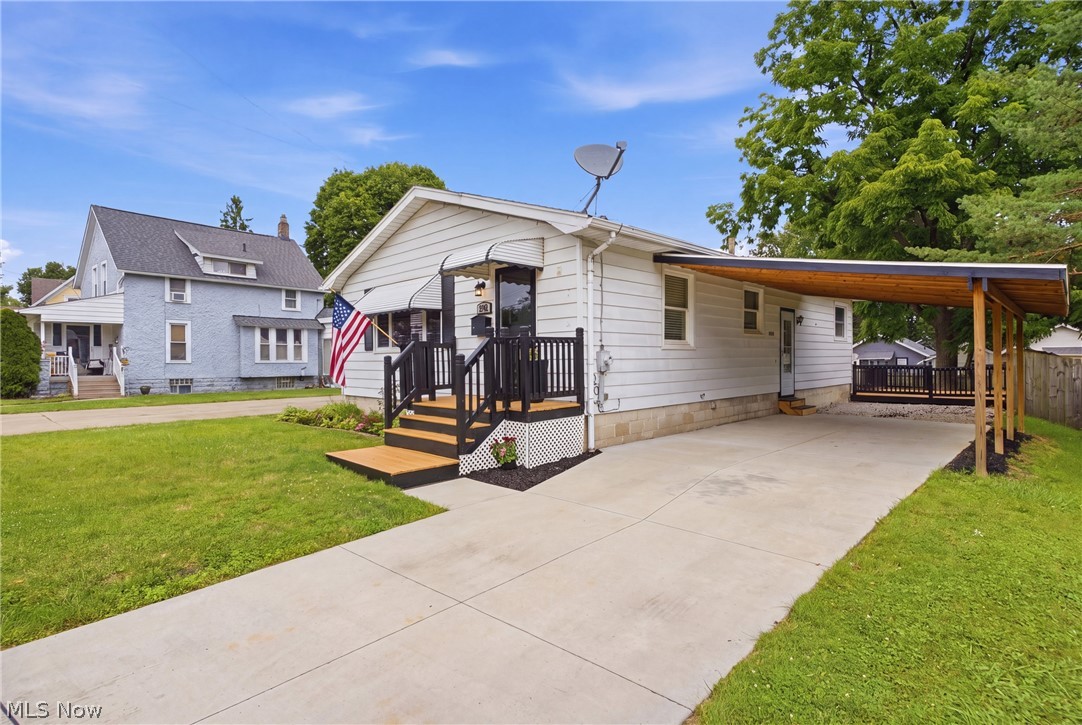2849 Hudson Drive Cuyahoga Falls OH 44221
