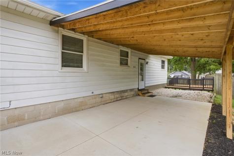 2849 Hudson Drive Cuyahoga Falls OH 44221