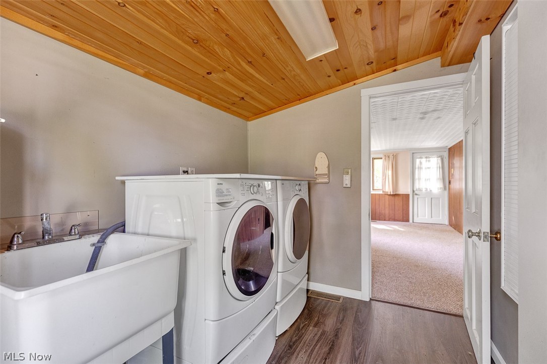241 Tanglewood Trail Chippewa Lake OH 44215