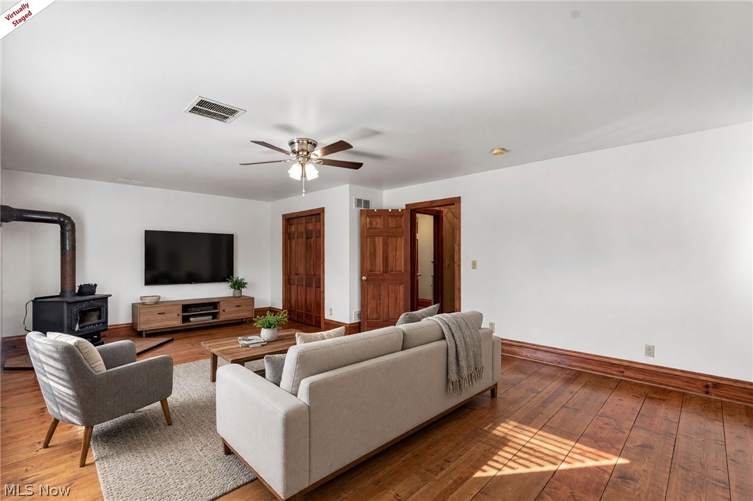 22525 Smith Northwest Road North Benton OH 44449