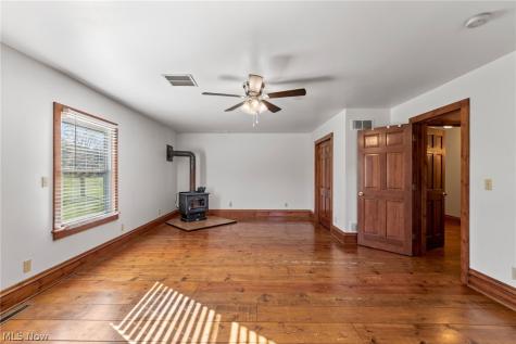 22525 Smith Northwest Road North Benton OH 44449