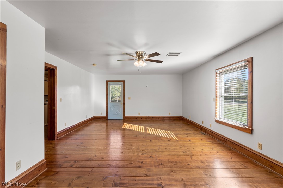22525 Smith Northwest Road North Benton OH 44449