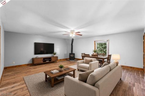 22525 Smith Northwest Road North Benton OH 44449