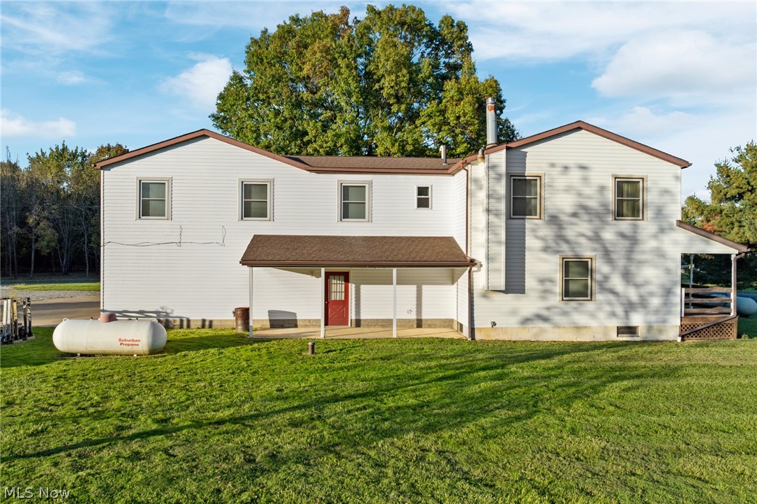 22525 Smith Northwest Road North Benton OH 44449