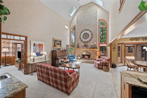 10683 Tudor Circle North Royalton OH 44133