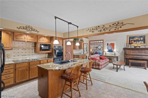 10683 Tudor Circle North Royalton OH 44133
