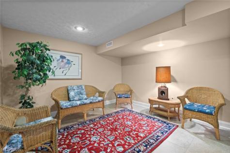 10683 Tudor Circle North Royalton OH 44133
