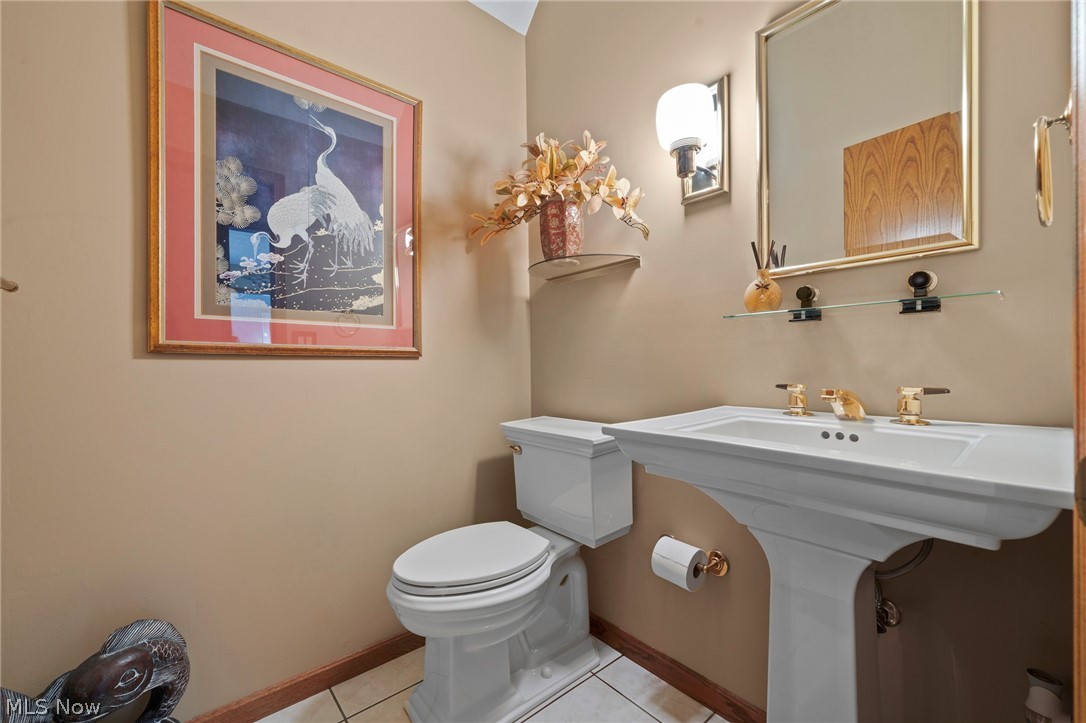 10683 Tudor Circle North Royalton OH 44133