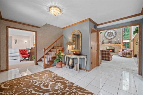 10683 Tudor Circle North Royalton OH 44133