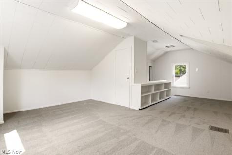5572 Porter Road North Olmsted OH 44070