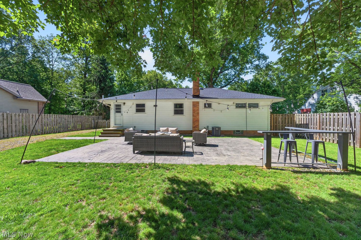 28620 Bassett Road Westlake OH 44145