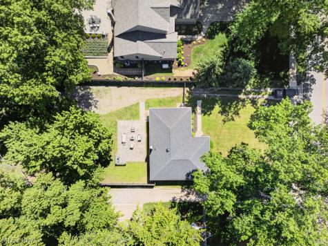 28620 Bassett Road Westlake OH 44145