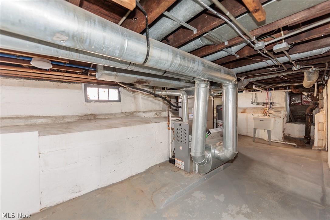 19251 Abby Avenue Euclid OH 44119