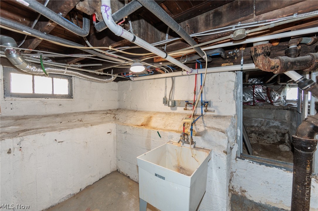 19251 Abby Avenue Euclid OH 44119