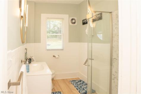2413 Clearview Avenue NW Canton OH 44708