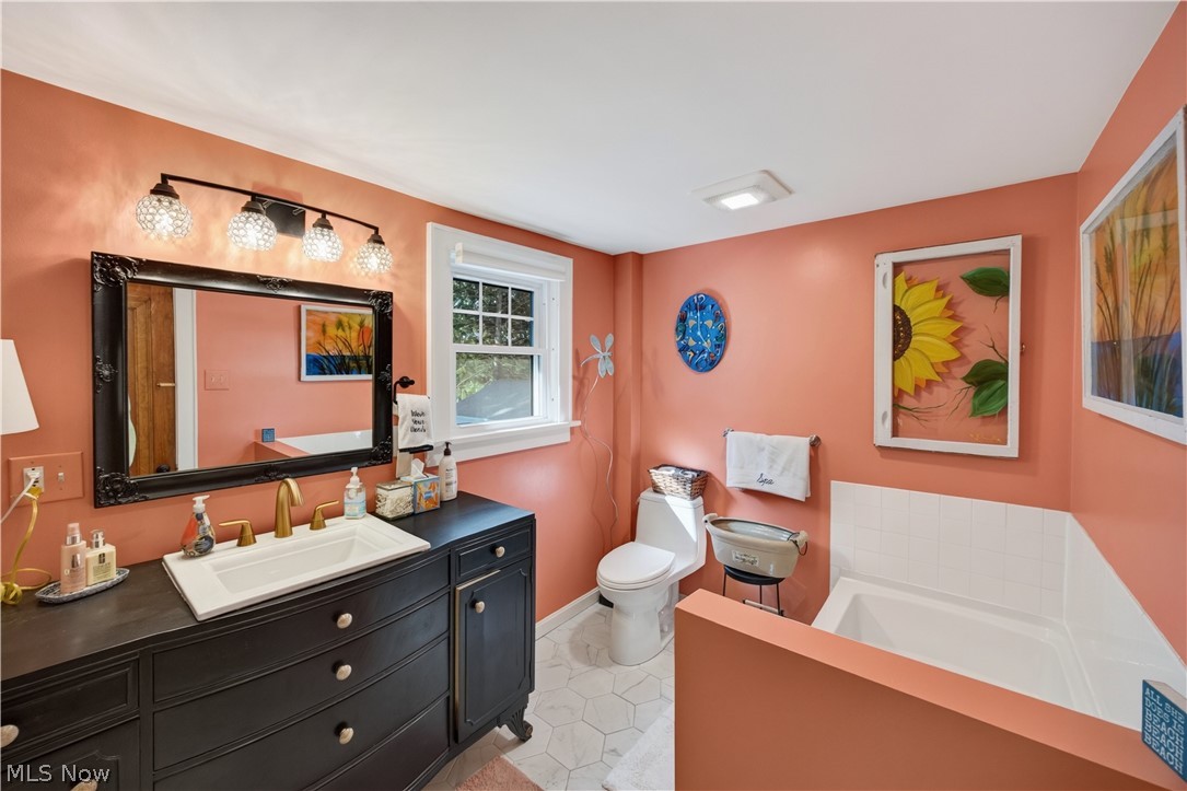 2770 Tifft Street Cuyahoga Falls OH 44221