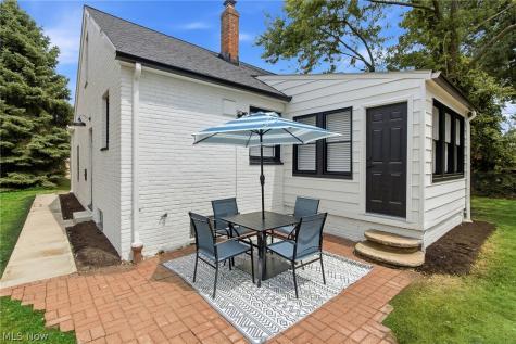 4046 Colony Road South Euclid OH 44121
