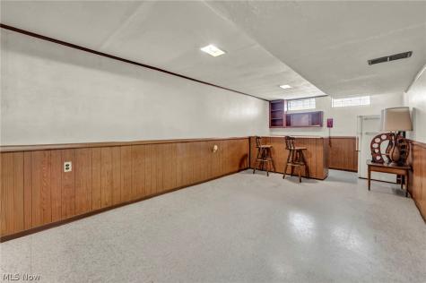 710 Bayridge Boulevard Willowick OH 44095