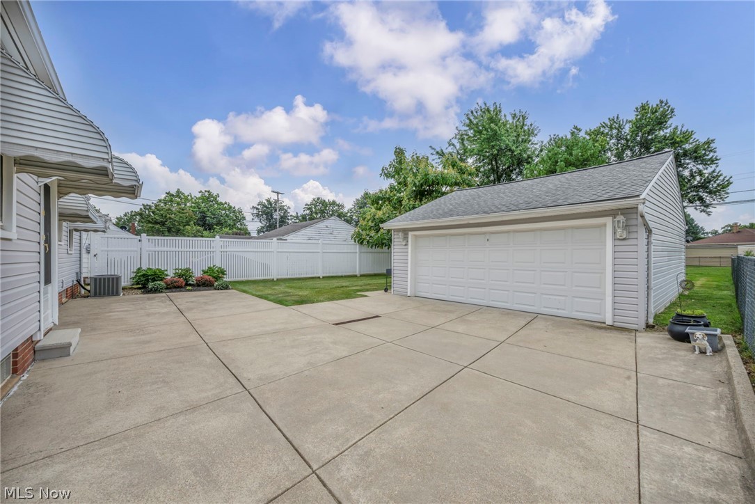 710 Bayridge Boulevard Willowick OH 44095