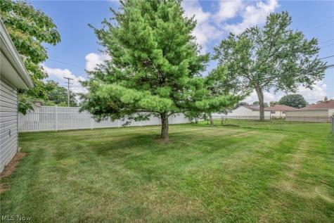 710 Bayridge Boulevard Willowick OH 44095
