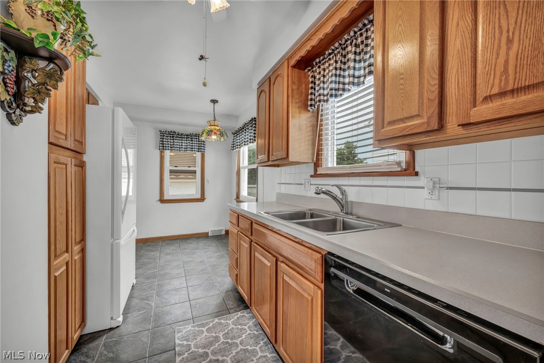 710 Bayridge Boulevard Willowick OH 44095