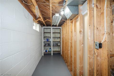 424 E 326th Street Willowick OH 44095