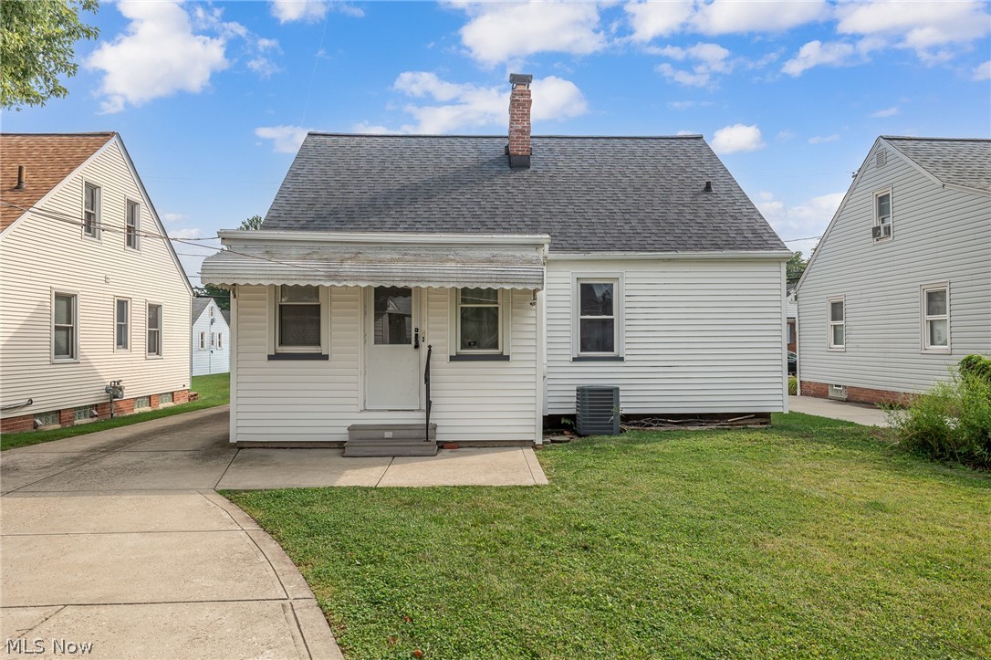 424 E 326th Street Willowick OH 44095