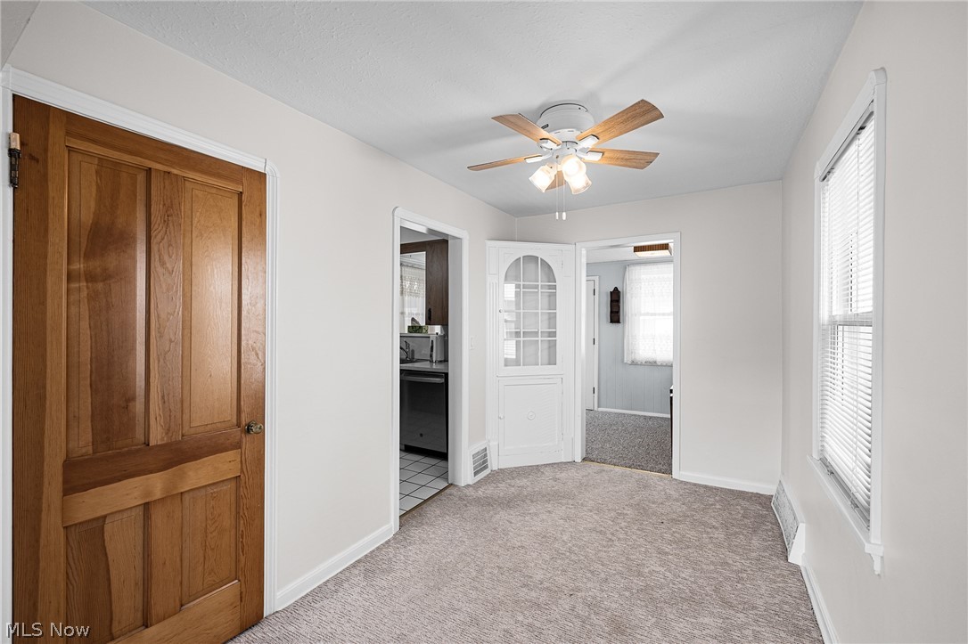 424 E 326th Street Willowick OH 44095
