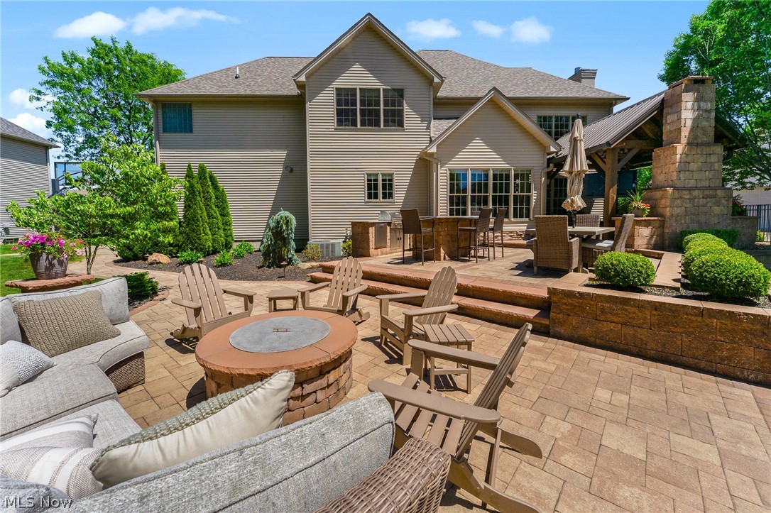 1325 Fox Den Trail Canfield OH 44406