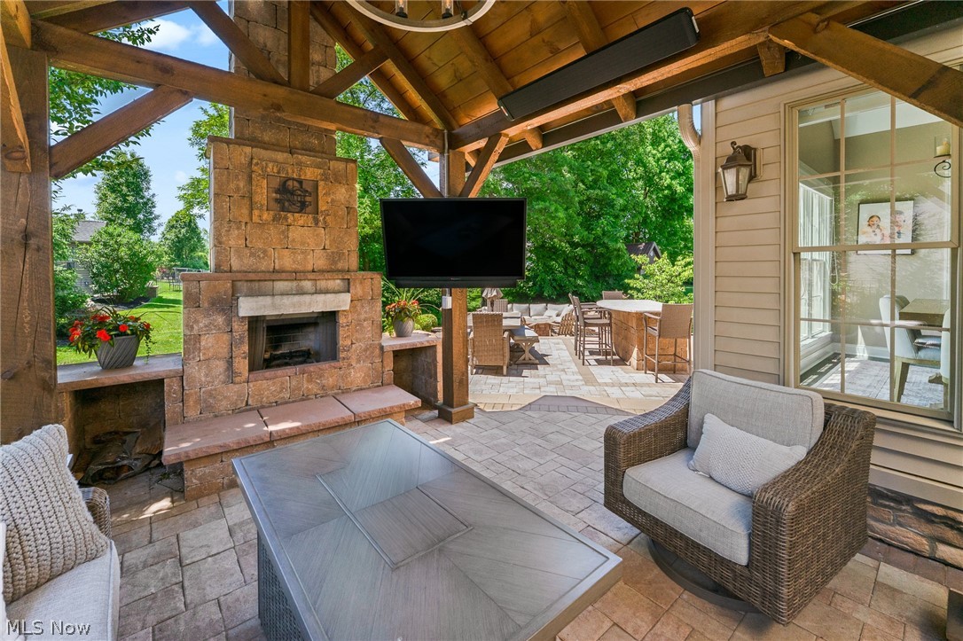 1325 Fox Den Trail Canfield OH 44406