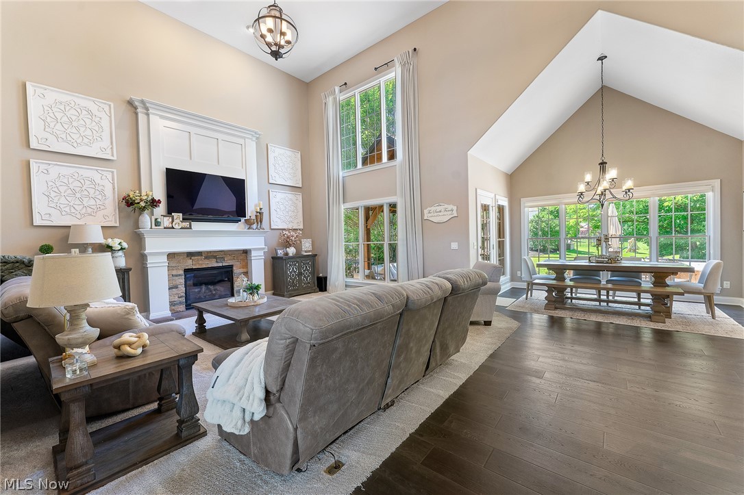 1325 Fox Den Trail Canfield OH 44406