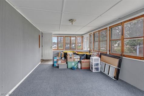 424 Woodstock Road Eastlake OH 44095