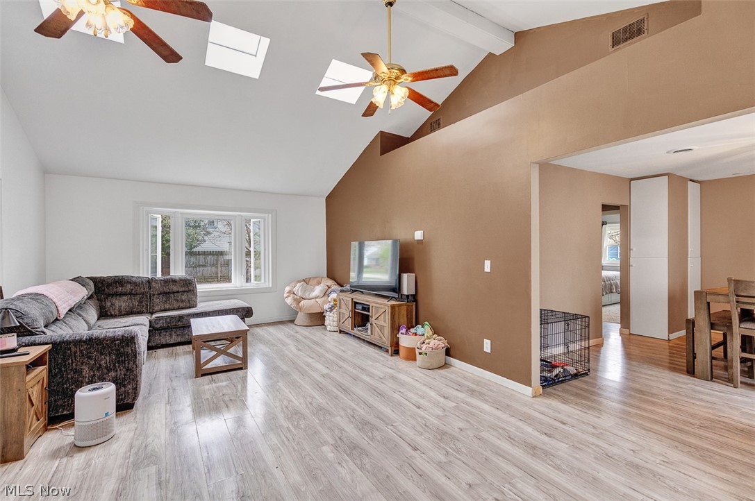 424 Woodstock Road Eastlake OH 44095