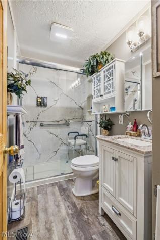 2534 Bollinger Avenue NE Canton OH 44705