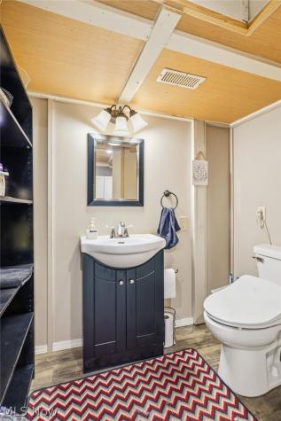 2534 Bollinger Avenue NE Canton OH 44705