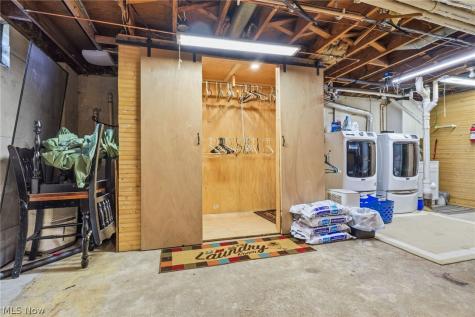 2534 Bollinger Avenue NE Canton OH 44705