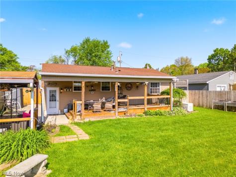 2534 Bollinger Avenue NE Canton OH 44705
