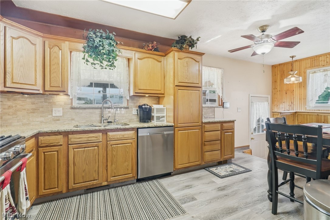 2534 Bollinger Avenue NE Canton OH 44705
