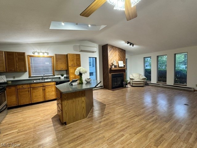 525 Champion Avenue W Warren OH 44483