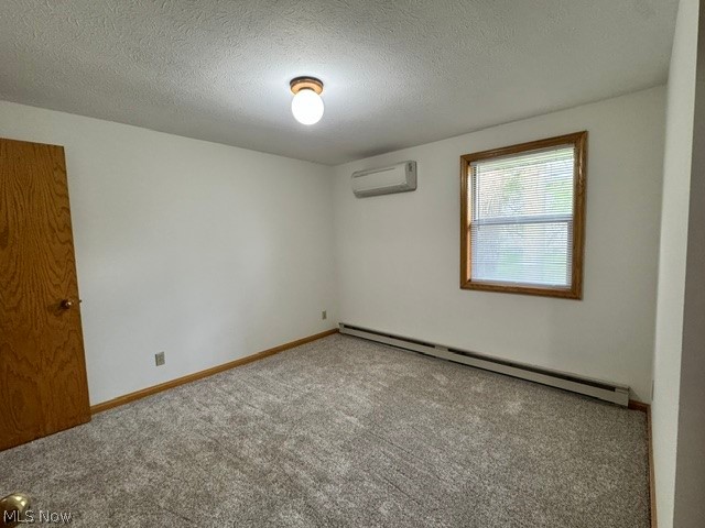 525 Champion Avenue W Warren OH 44483