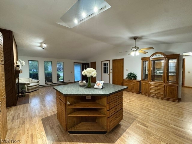 525 Champion Avenue W Warren OH 44483