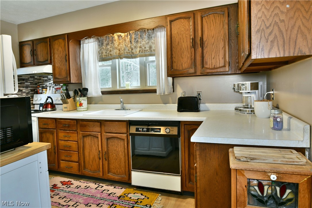 3894 Nelson Mosier Road Leavittsburg OH 44430