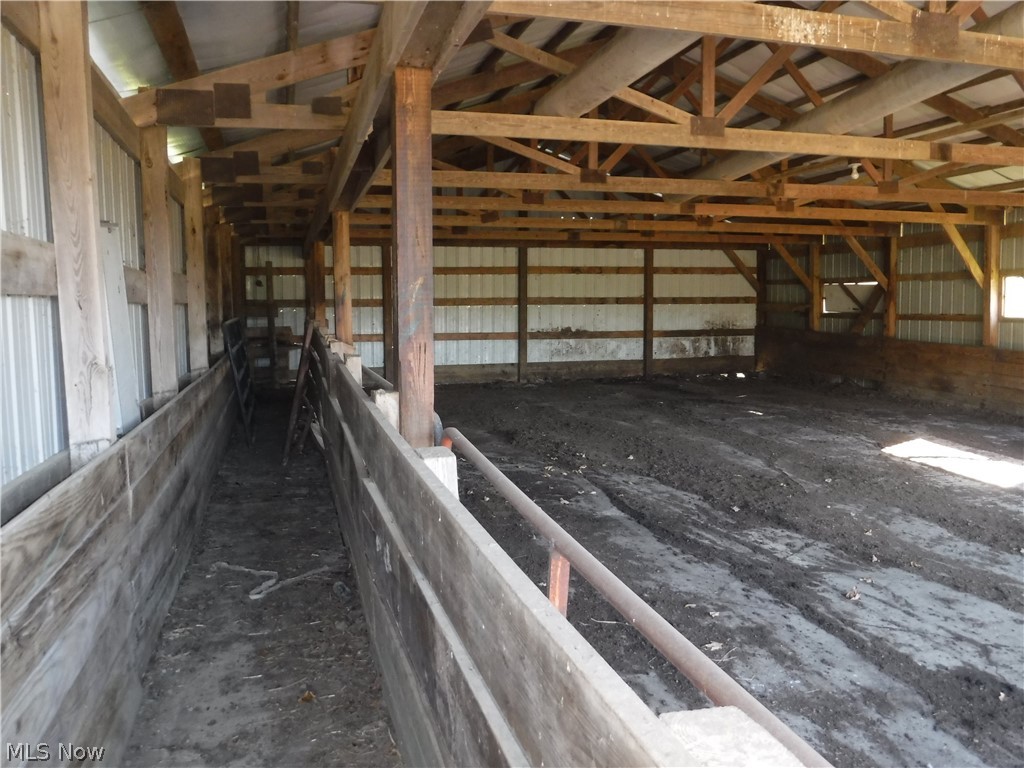 17871 County Road 436 Dresden OH 43821
