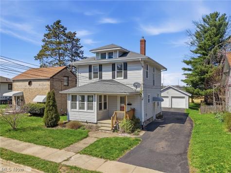 413 Hower Street NE North Canton OH 44720
