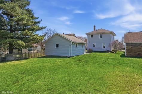 413 Hower Street NE North Canton OH 44720