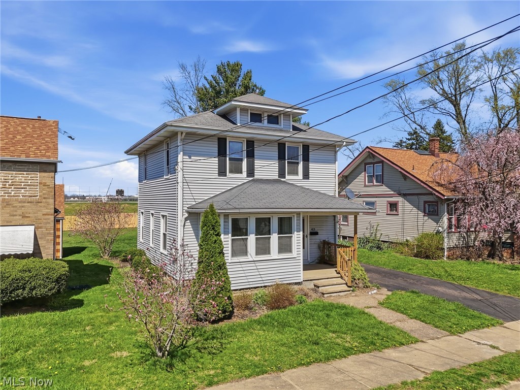 413 Hower Street NE North Canton OH 44720
