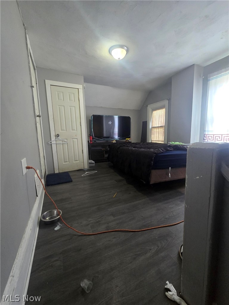 1359 E 110th Street Cleveland OH 44106