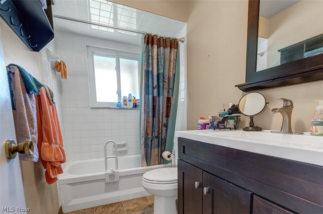 5707 Vickie Lane Bedford Heights OH 44146