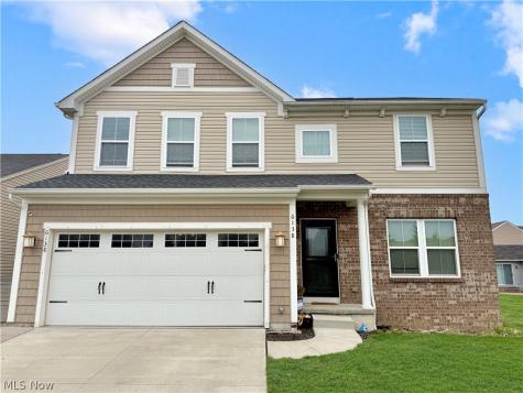 6138 E Meadow Farm Lane Lorain OH 44053