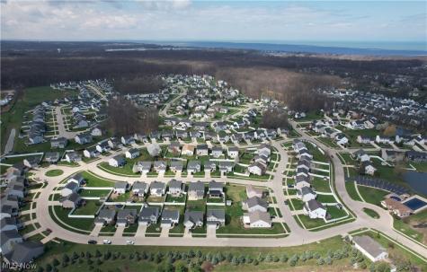 6138 E Meadow Farm Lane Lorain OH 44053